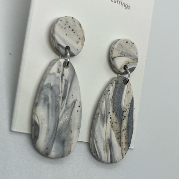 Marble Design Handmade Earrings - Picture 2 of 10